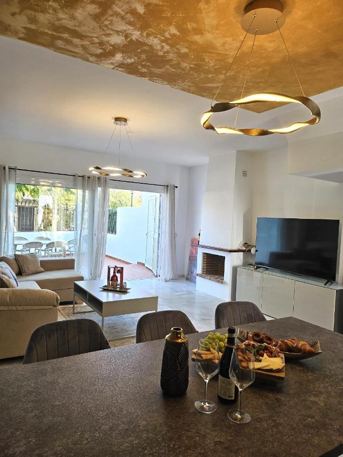 Belen Beach 3 Естепона Екстериор снимка